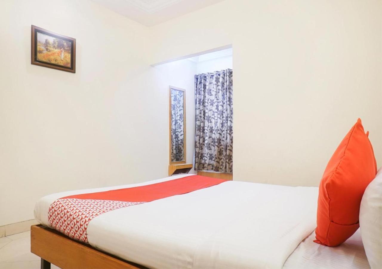 Hotel Kalasai Shirdi Extérieur photo