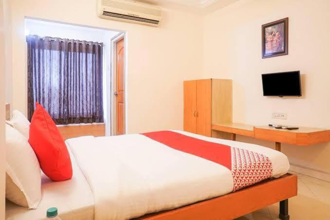 Hotel Kalasai Shirdi Extérieur photo