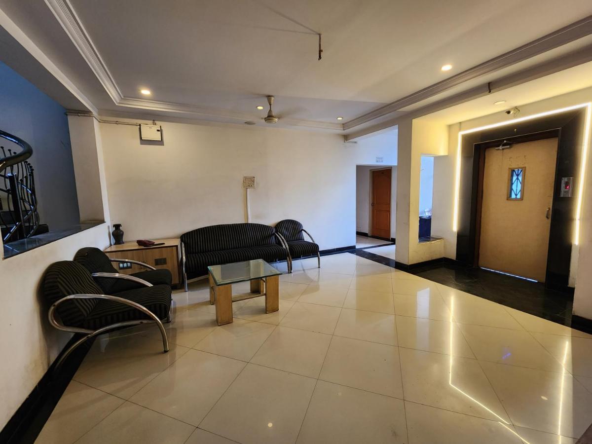 Hotel Kalasai Shirdi Extérieur photo