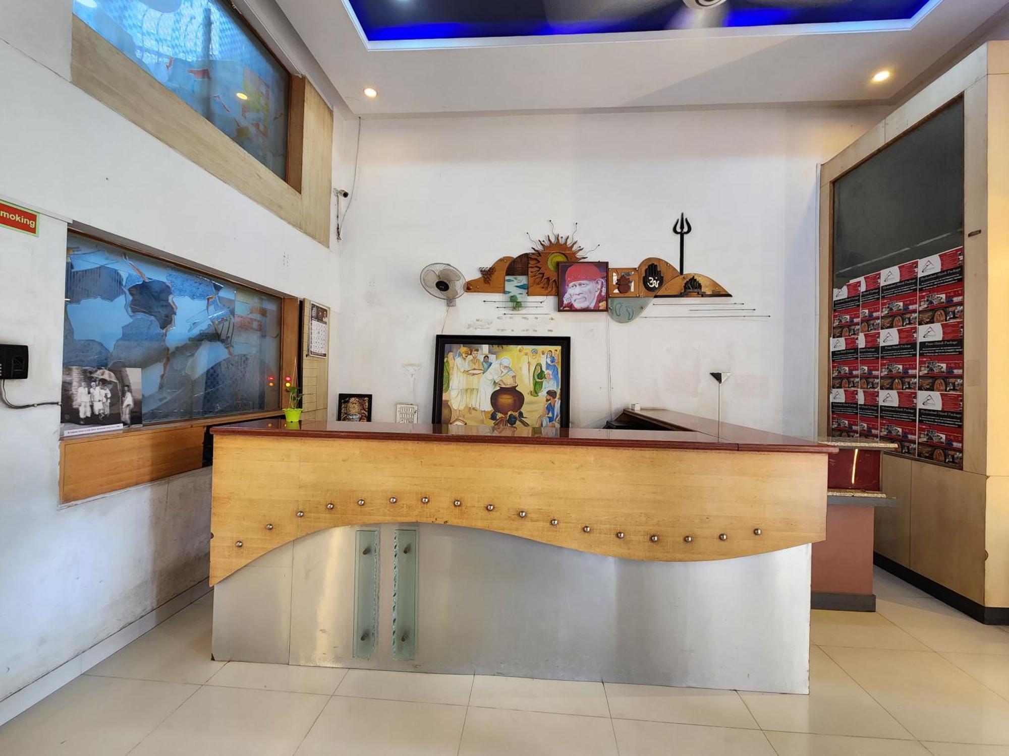 Hotel Kalasai Shirdi Extérieur photo