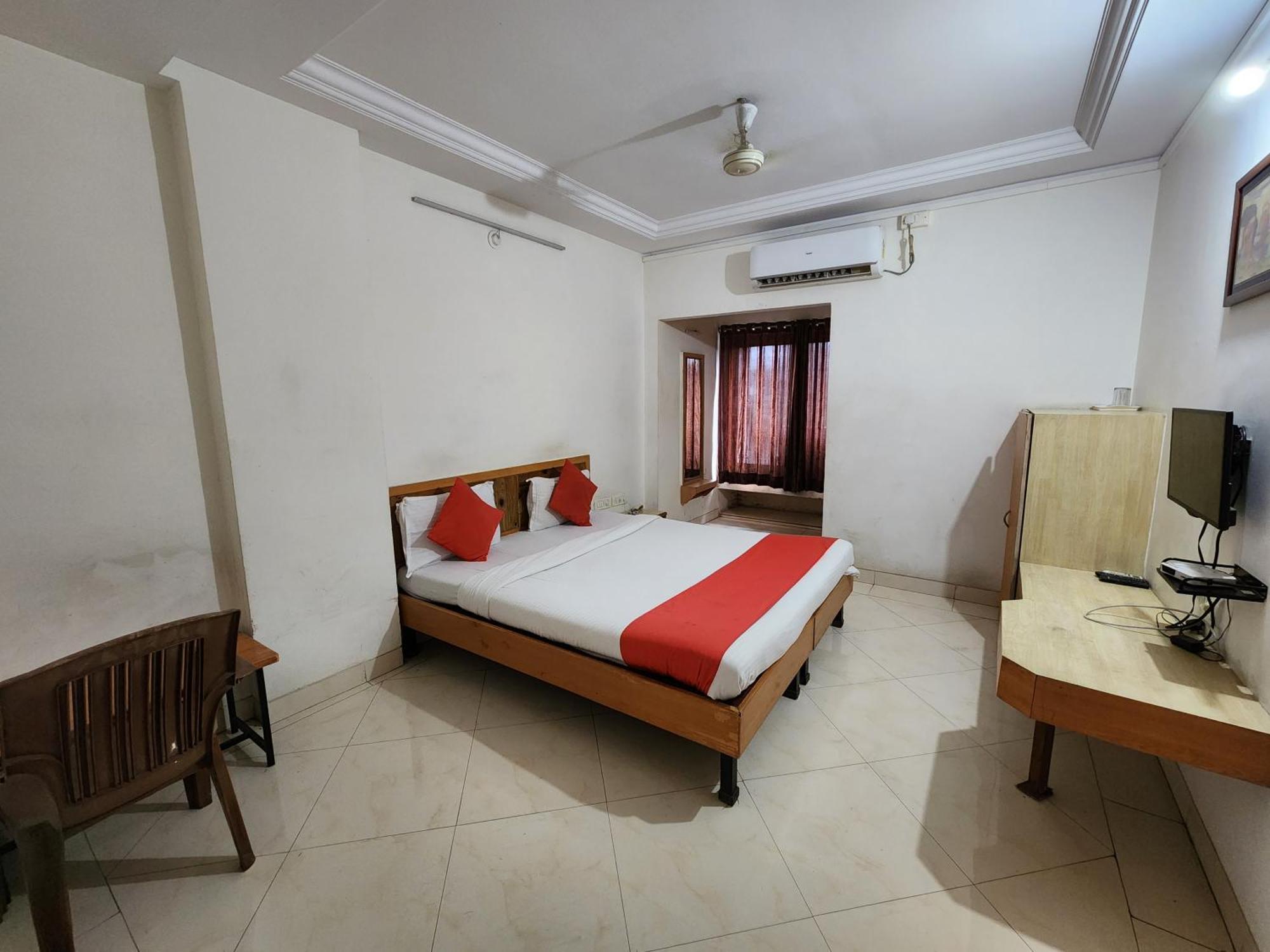 Hotel Kalasai Shirdi Chambre photo